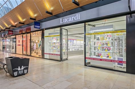 Lucardi Juwelier Nieuwegein.